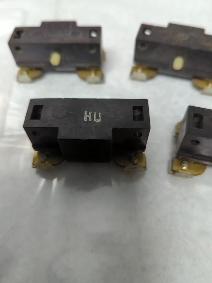 Used SQUARE D,9007-BO-1,SNAP LIMIT SWITCH LOT OF 4 PRE-OWNED