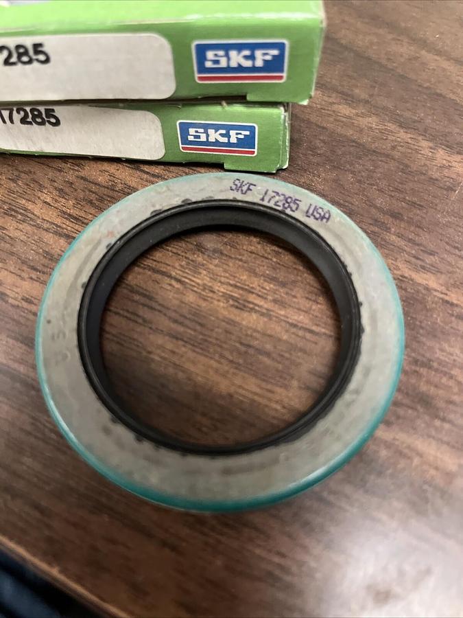 SKF,17285,SEAL LOT OF 2