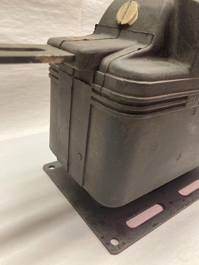 Used General Electric,Model AAM12 Type JKM-3,Current Transformer 497x28 Ratio 75:5