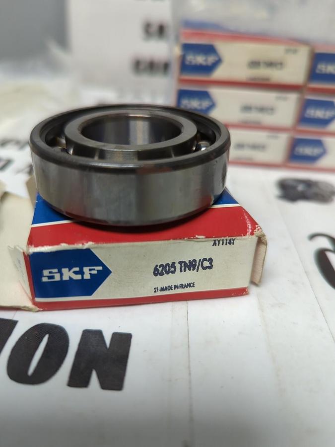 SKF,6205 TN9/C3,DEEP GROOVE BALL BEARINGS 25MM BORE LOT OF 7 NOS
