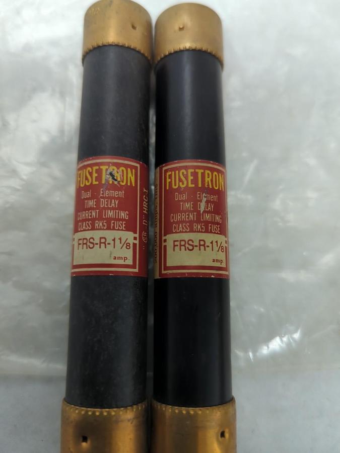Used COOPER BUSSMANN,FRS-R-1-1/8,FUSETRON 1-1/8 AMP FUSE LOT OF 2 PRE-OWNED