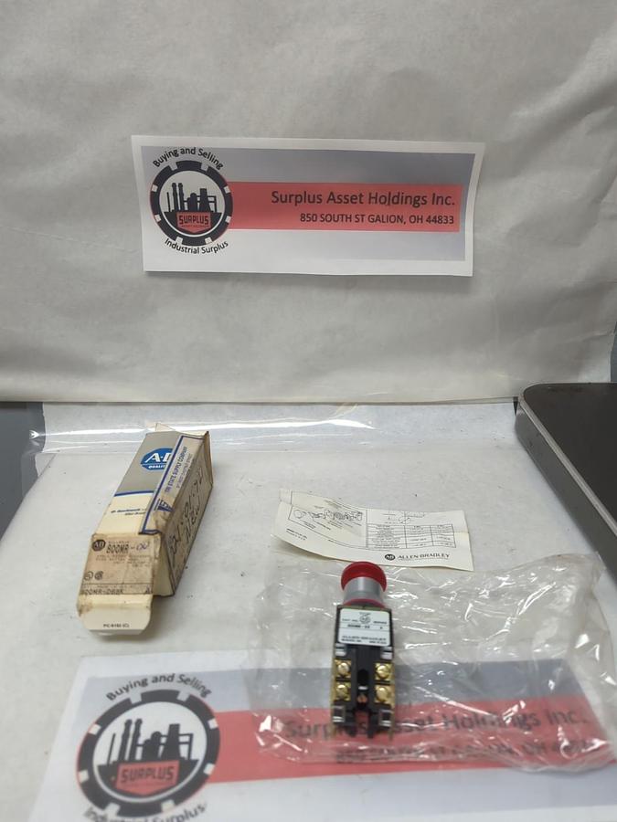 ALLEN BRADLEY,800MR-D6,SMALL ROUND MUSHROOM PUSHBUTTON RED CAP NOS