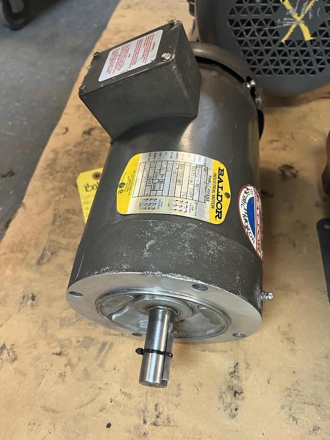 Used BALDOR,VM3555T,MOTOR 2HP 3450RPM 208-230/460V 145TC