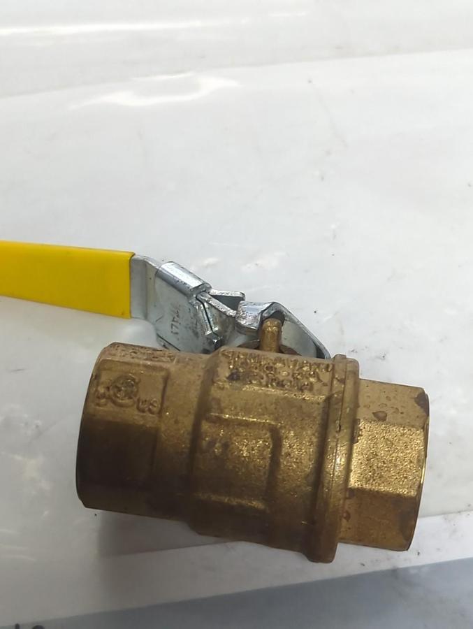 Used FNW,PN30W-M0P6,BALL VALVE 1 INCH NOS