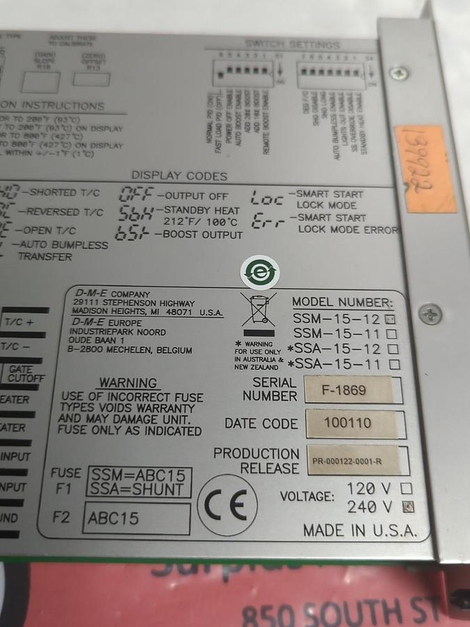 Used D-M-E,SSM-15-12,TEMPERATURE CONTROLLER 240VAC 15 AMP PRE-OWNED