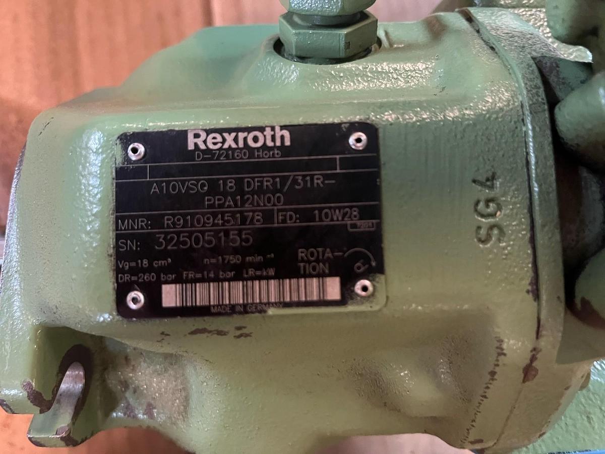 Used REXROTH,A10VSO-18-DFR1/31R-PPA12N00,HYDRAULIC PISTON PUMP R910945178