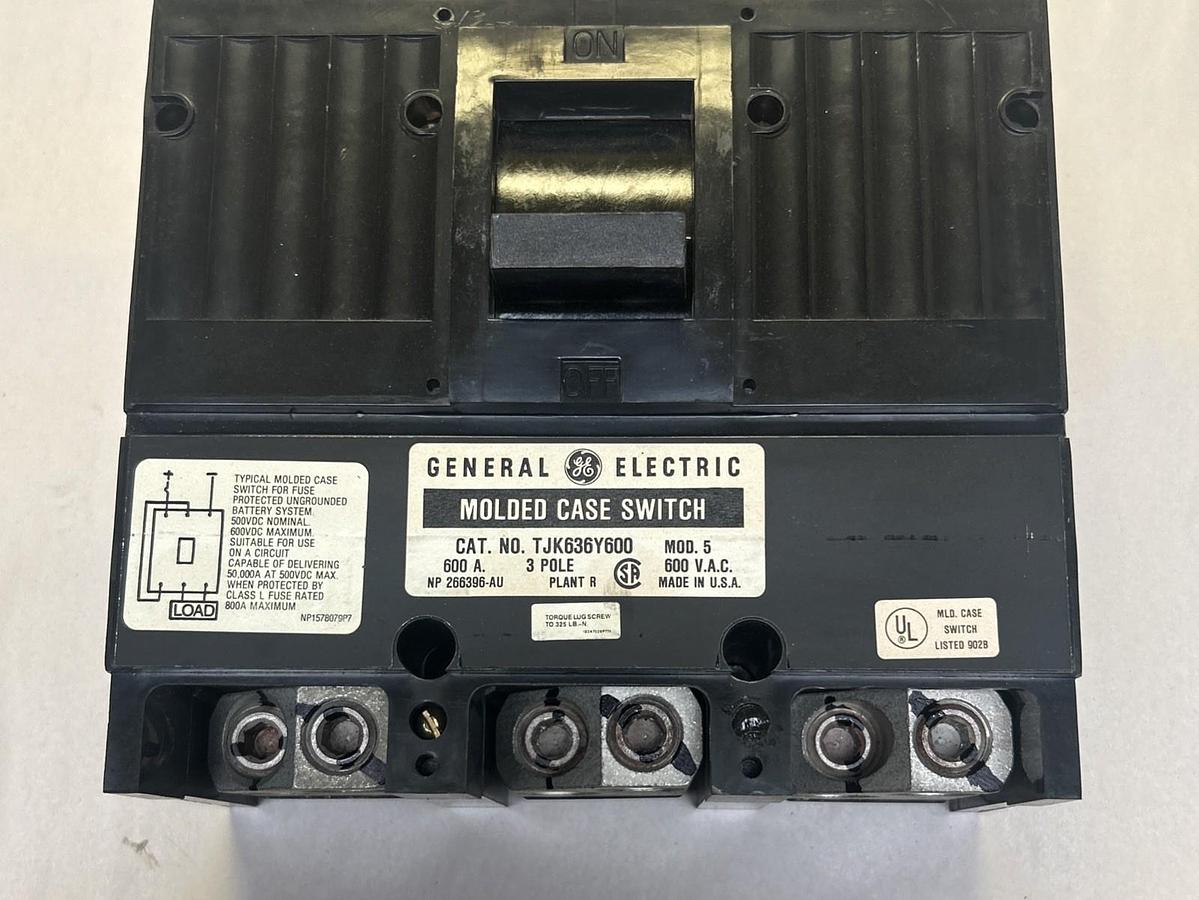 Used GENERAL ELECTRIC,TJK636Y600,CIRCUIT BREAKER 600A 600V 3P