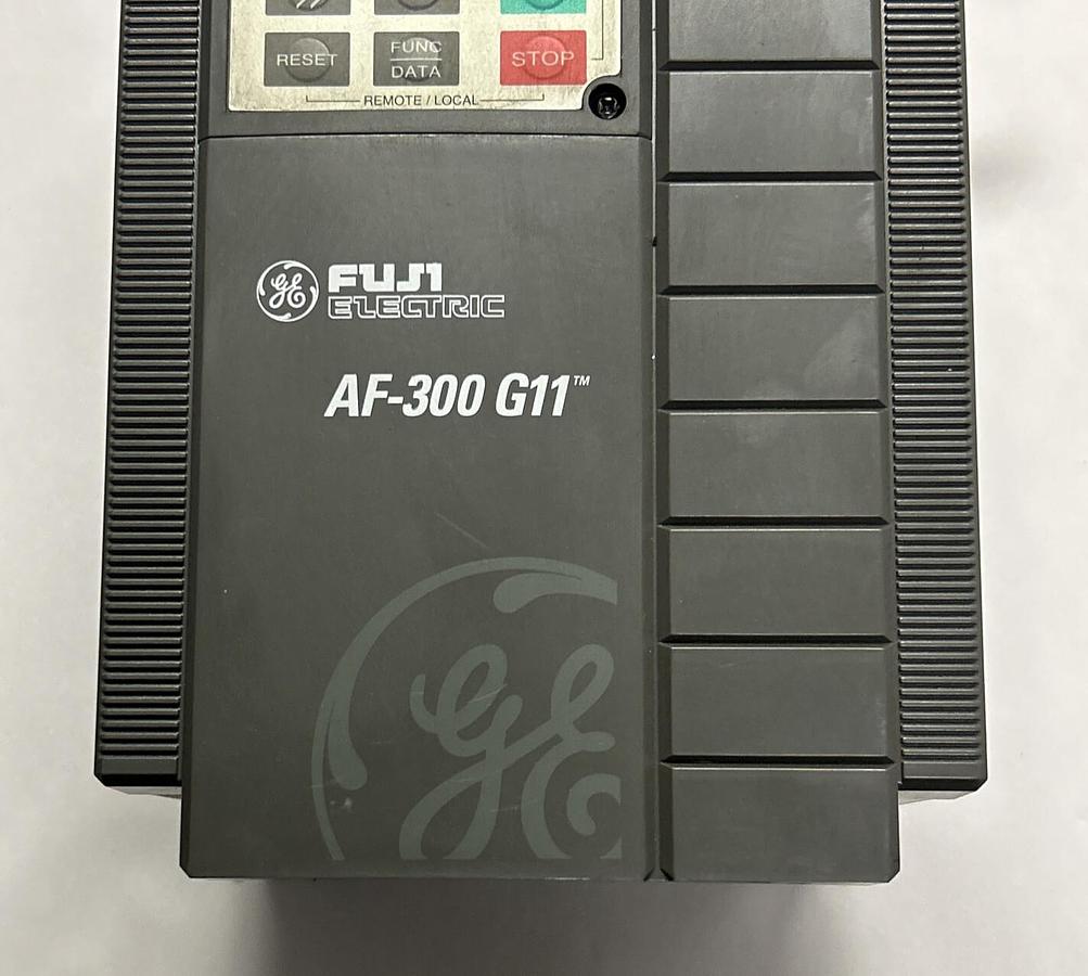 Used FUJI ELECTRIC,6KG1143005X1B1,AF-300G11 AC DRIVE 5HP
