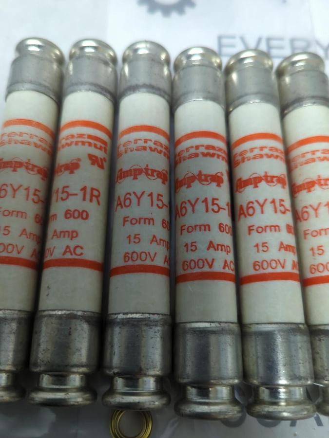 FERRAZ SHAWMUT,A6Y15-1R,AMP-TRAP 1 AMP FUSES LOT OF 6 NOS
