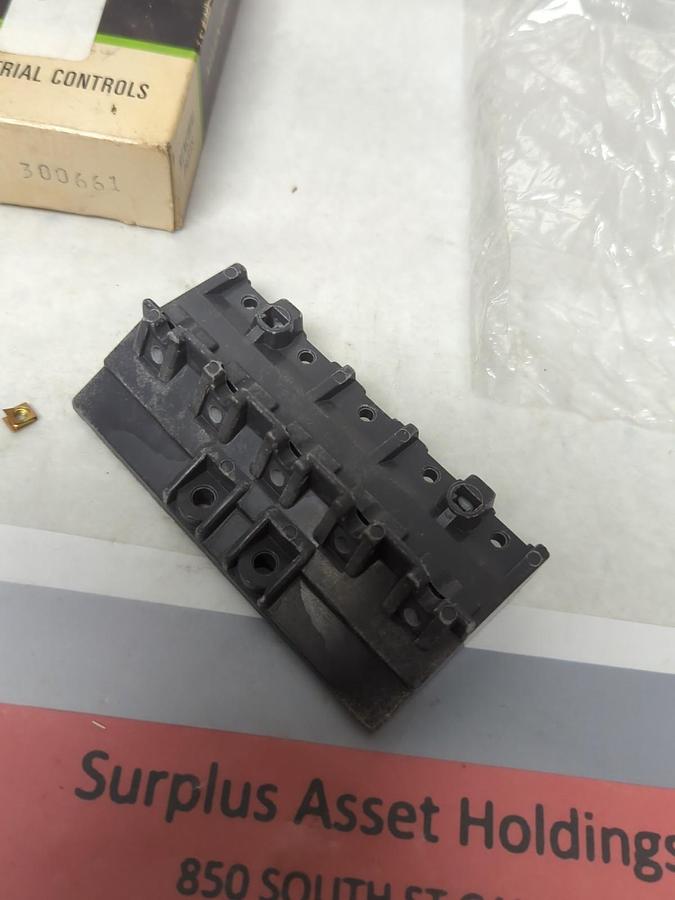 ALLEN-BRADLEY,X-300661,STATIONARY TIME SWITCH NOS