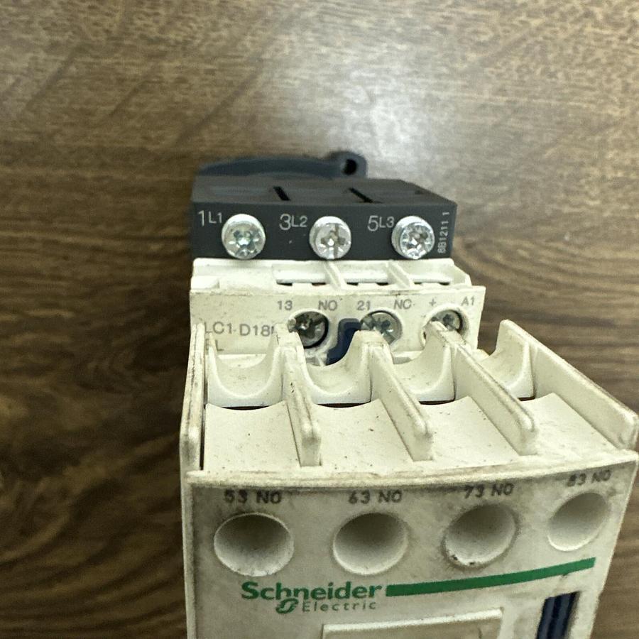 Used Schneider,LC1D186 BL,WLADN40 Aux Block