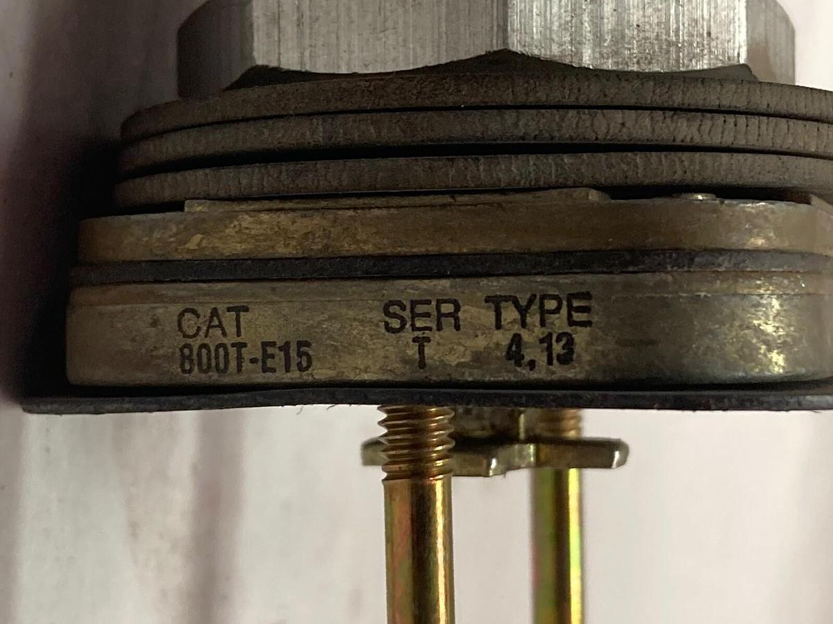 Used Allen-Bradley,800T-E15,Cylinder Lock Push Button