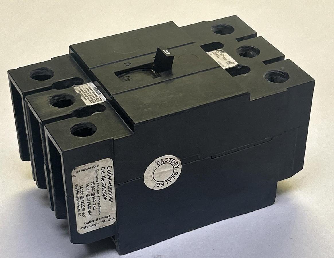 Used CUTLER-HAMMER,GHC3020,CIRCUIT BREAKER 20A 480V 3P
