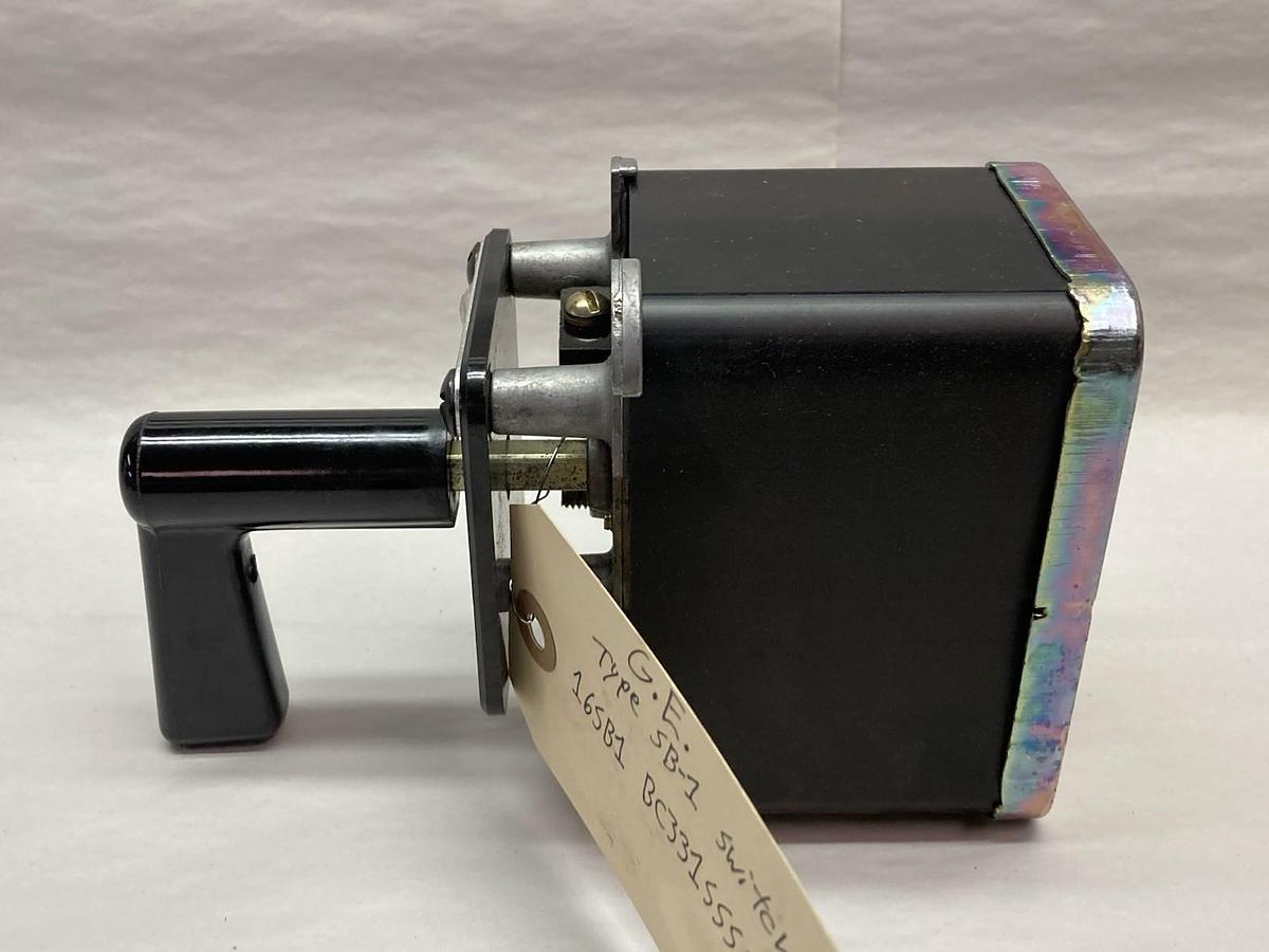 General Electric,16SB1BC331SSS2P,Type SB-1 Switch