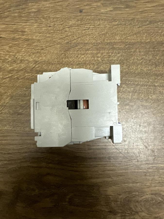 Eaton Cutler Hammer,D15CR22AB,Multipole Relay 600V