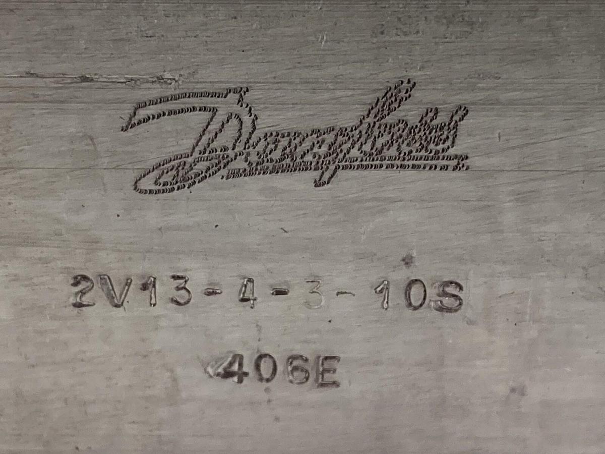 Used Danfoss,2V13-4-3-10S,Valve Block