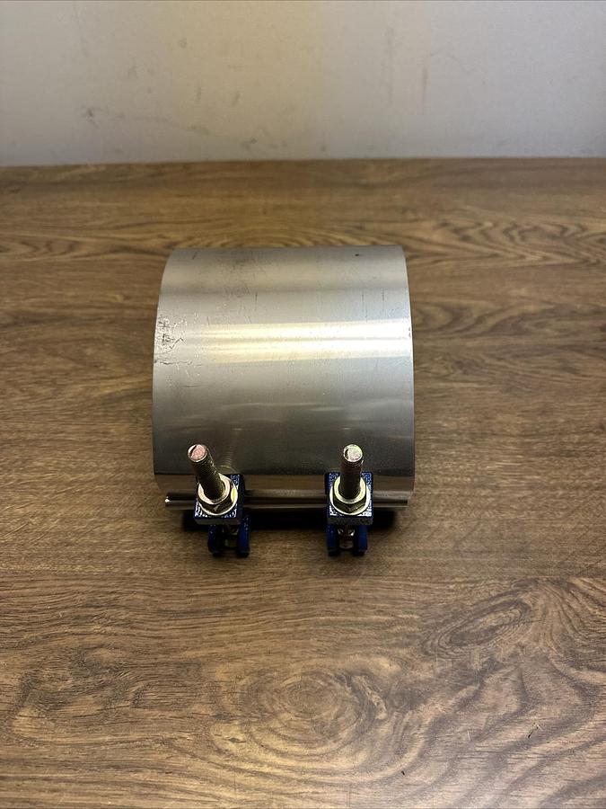 Smith-Blair,245-00066306-000,Stainless Steel Repair Clamp 6.63"x6"