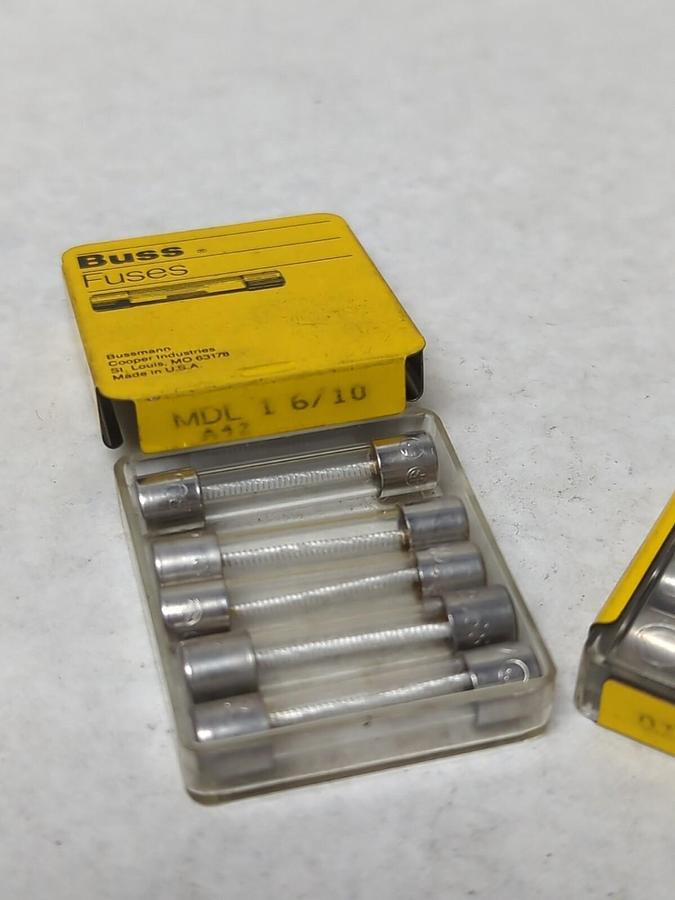 COOPER BUSSMANN,MDL-1-6/10,CARTRIDGE FUSE 1-6/10 AMP LOT OF 10 NOS
