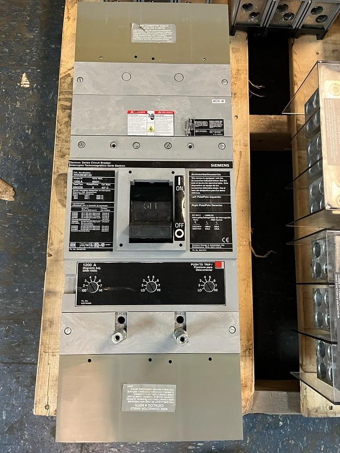 Used SIEMENS,HNXD63B120,CIRCUIT BREAKER 1200 AMP 600V 3P TYPE HNXD6