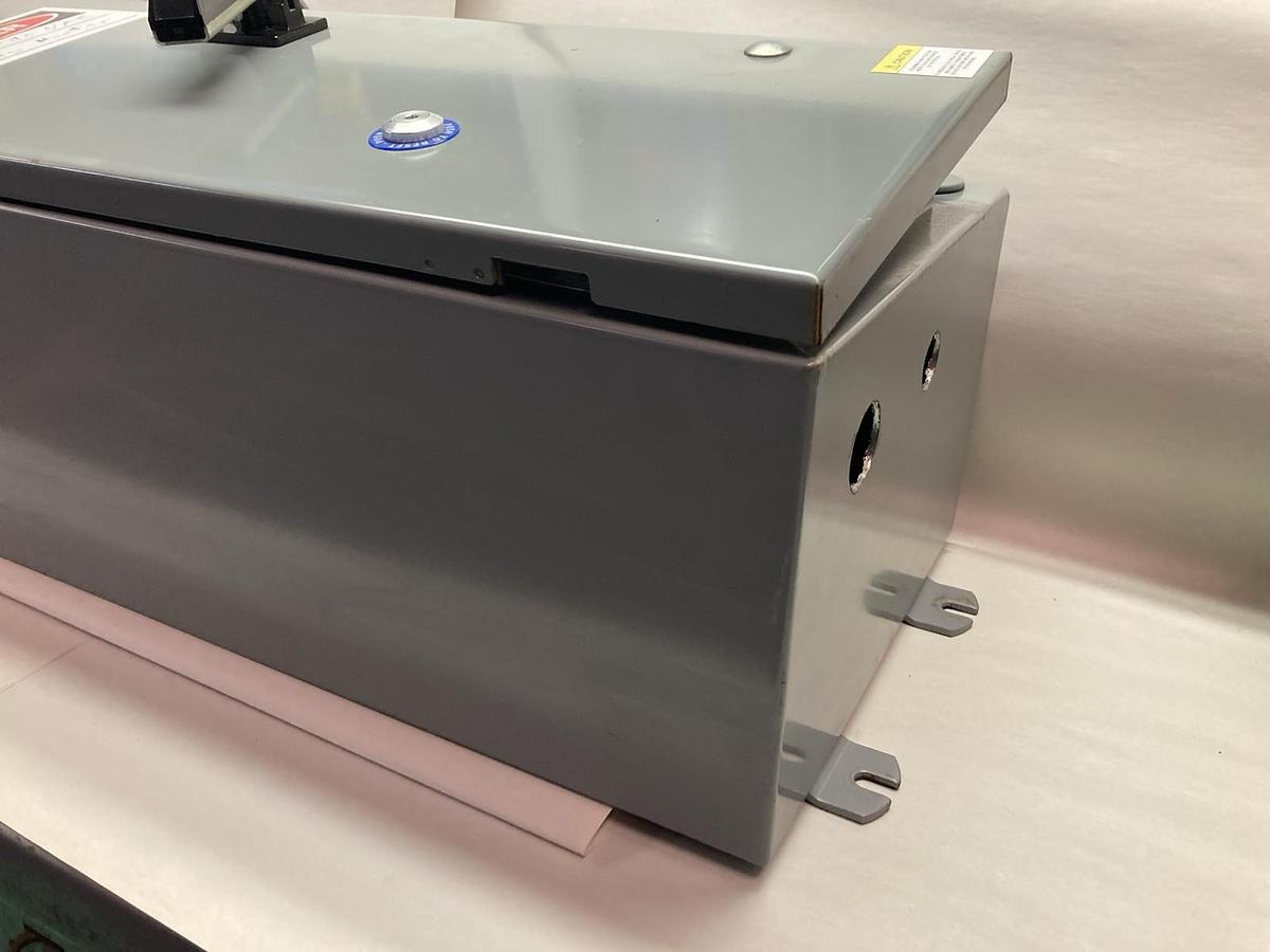 Allen-Bradley,512-BDB-6P-24R,Combination Starter NEMA Size 1 Type 3R/4/12