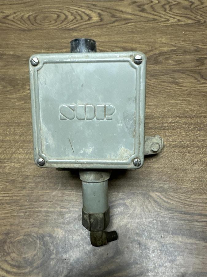 Used SOR,2RB-D5-P1-O1A,Pressure Switch