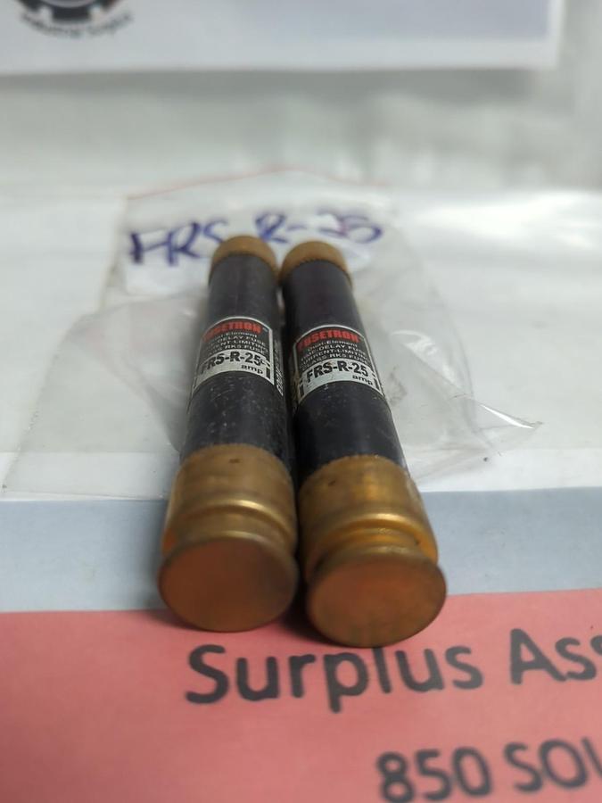 Used COOPER BUSSMANN,FRS-R-25,FUSETRON 25 AMP FUSE LOT OF 2 PRE-OWNED