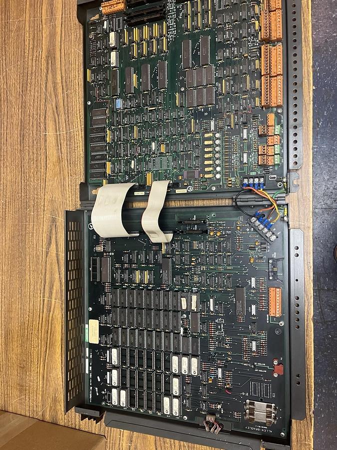 Used ALLEN BRADLEY,8420MRFE,PLC PROCESSOR SERIES 8400B
