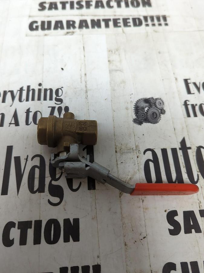 DYNAQUIP,0823,1/4 INCH BALL VALVE NOS