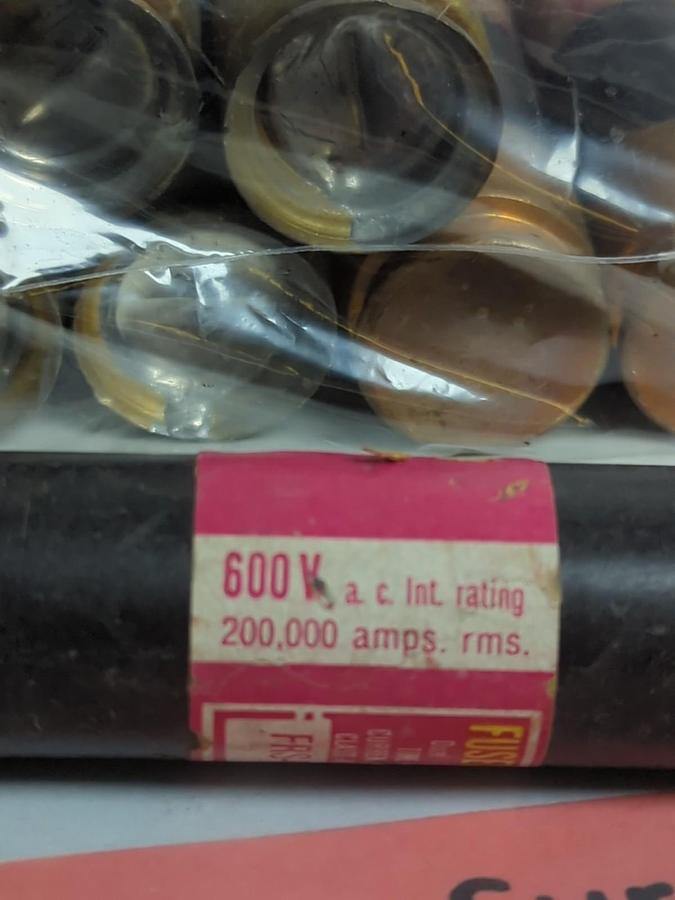 Used COOPER BUSSMANN,FRS-R-50,FUSETRON FUSE 50 AMP LOT OF 11 PRE-OWNED