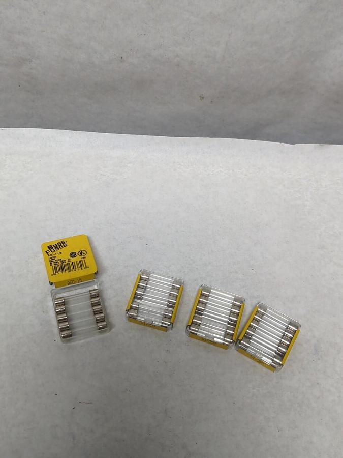 COOPER BUSSMANN,AGC-1-1/2,CARTRIDGE FUSE 1-1/2 AMP LOT OF 20 NOS
