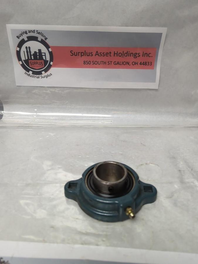 Used DODGE,SC-1-1/4,2-BOLT MOUNT FLANGE BEARING 1-1/4 IN BORE PRE-OWNED