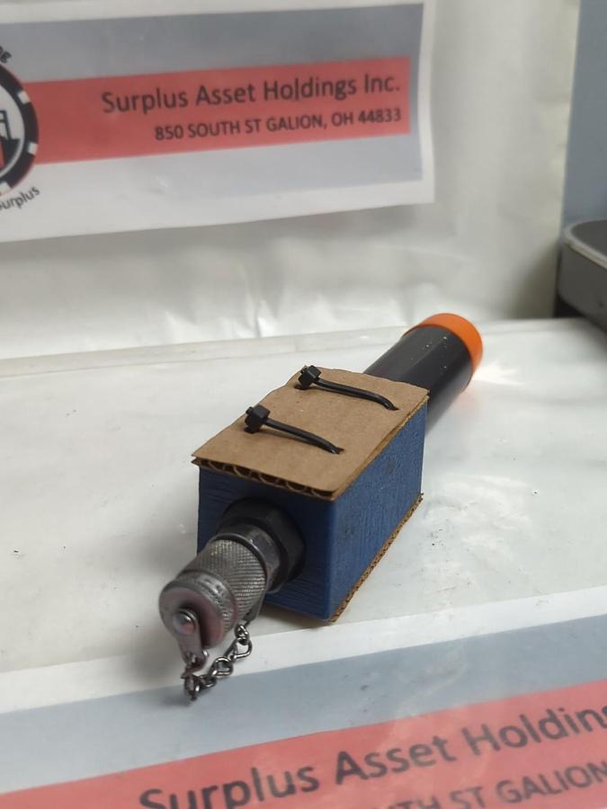 REXROTH,R900483788,PRESSURE REDUCING VALVE ZDR 6DP2-43/210YM NOS