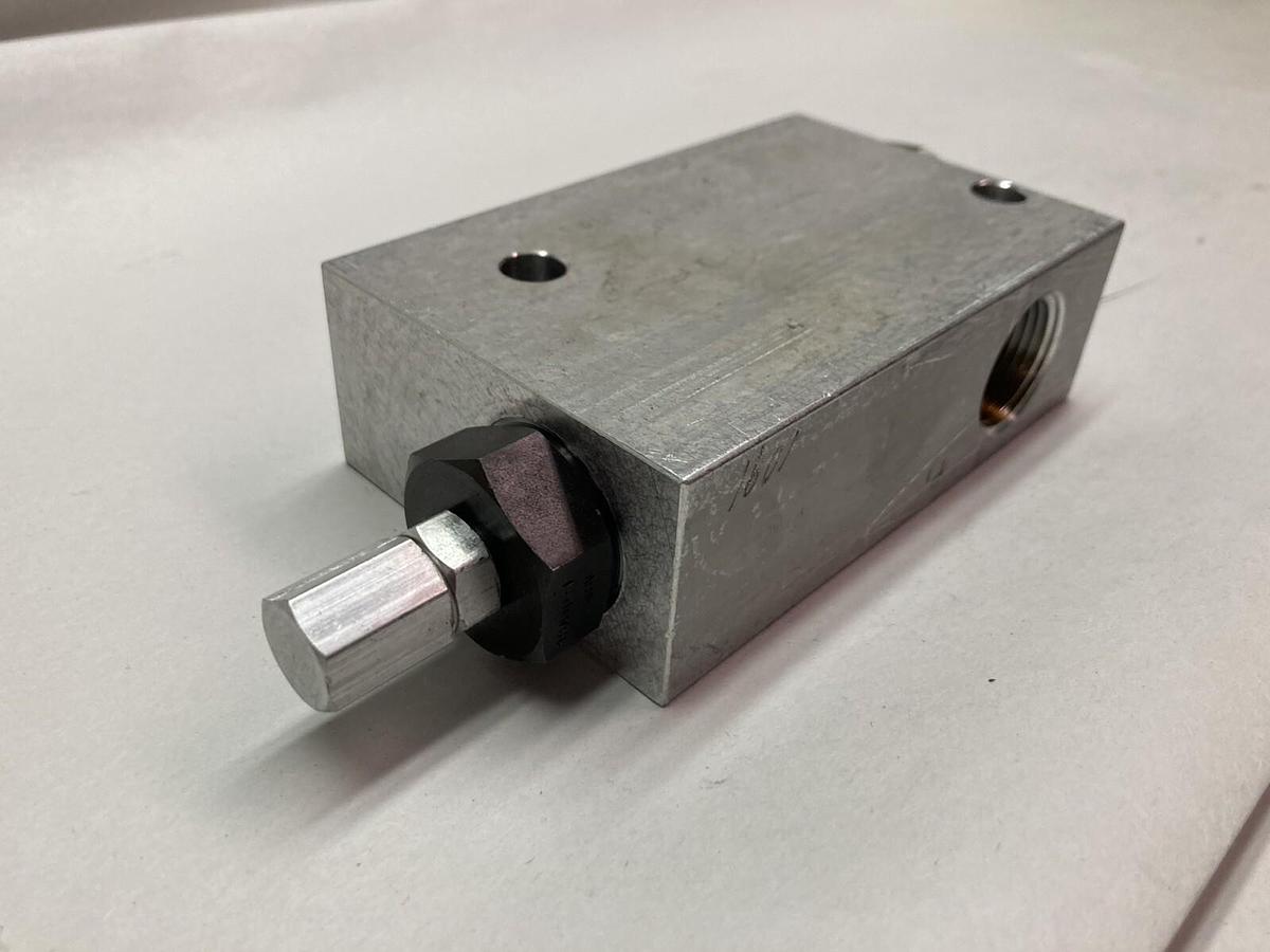 Used Fluid Controls,1S13-6,Regulating Fluid Pressure Valve