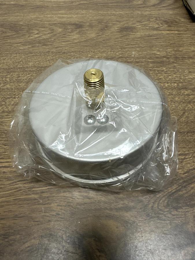 Winters,#746,0-600 PSI LF/BR 4.0"x1/4" NPT Back Connection