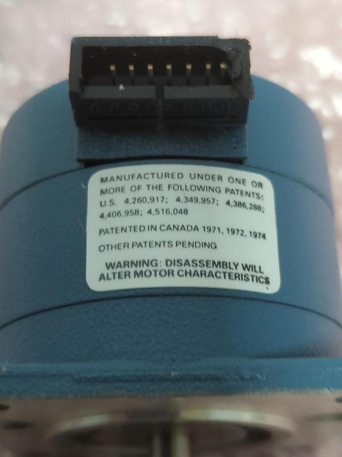 SUPERIOR ELECTRIC,M061-CS08,SYNCHRONOUS STEPPING MOTOR 1.25V 3.8AMP NOS