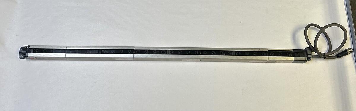 Used KEYENCE,PJ-V20T,TRANSMITTER BASE W/ PJ-V21T EXTENSION