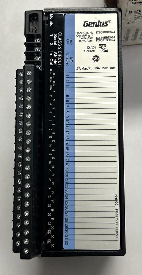 Used GE FANUC,IC660BBD024X1,GENIUS BLOCK SOURCE I/O BLOCK NEW