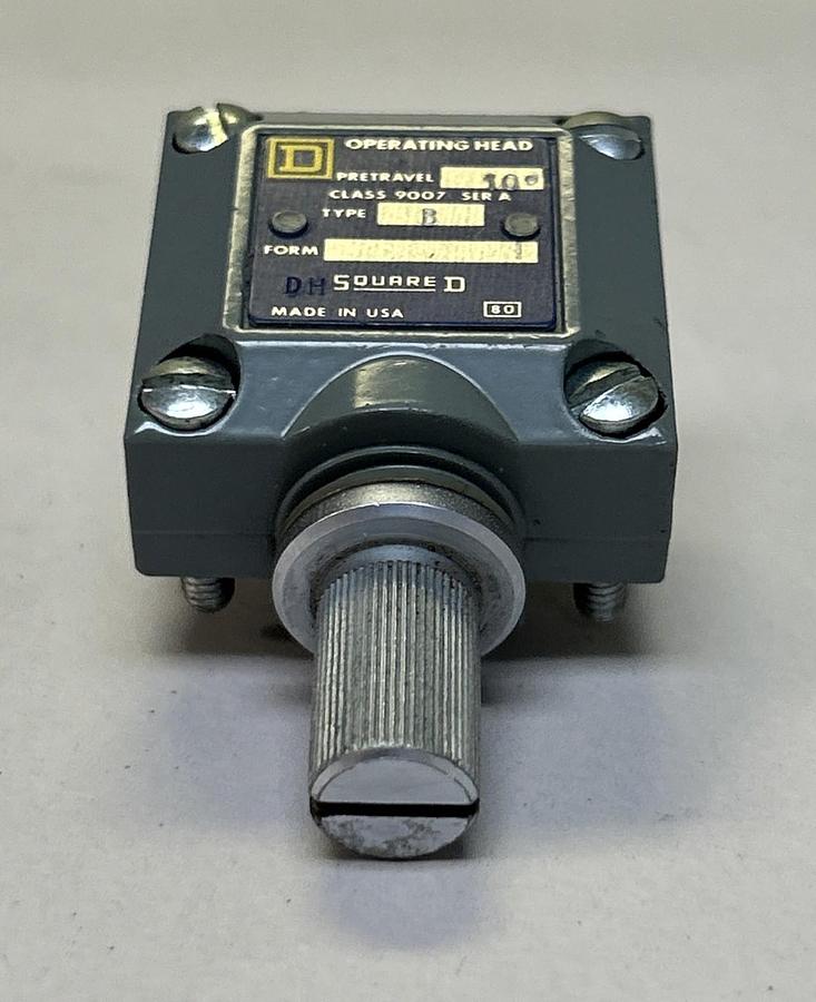 Used SQUARE D,9007B,LIMIT SWITCH HEAD