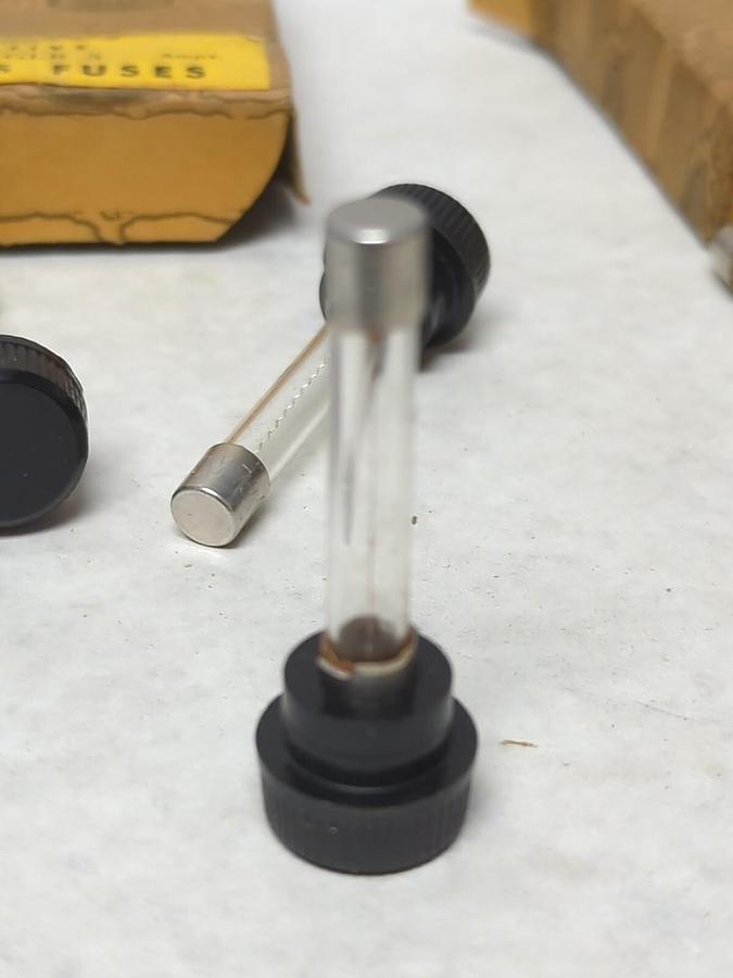 COOPER BUSSMANN,GLR 3,CAP FUSE 3 AMP LOT OF 3-4 PC. BOXES NOS