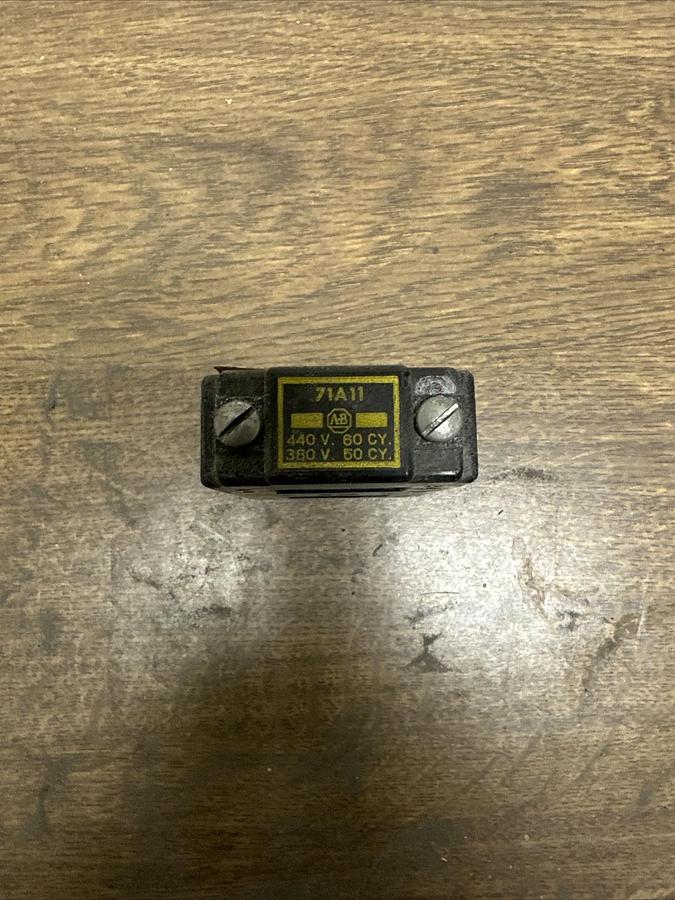 Used Allen-Bradley,71A11,Coil