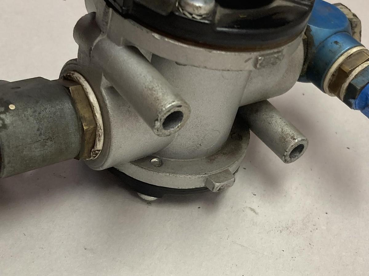 Used Univer,AG-3021,Solenoid Valve