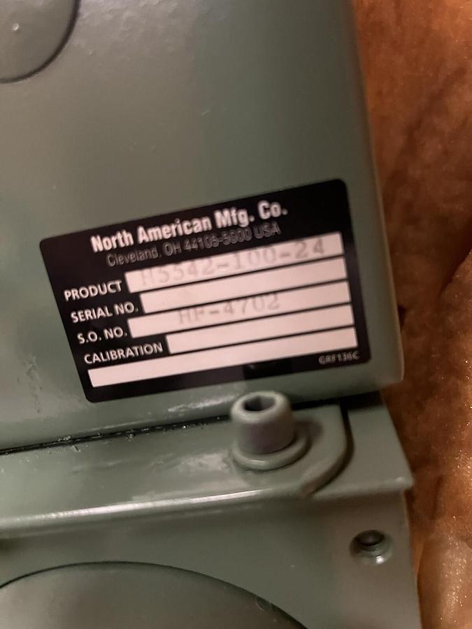 Used FIVES NORTH AMERICAN COMBUSTION,HF-4702,H5542-100-24