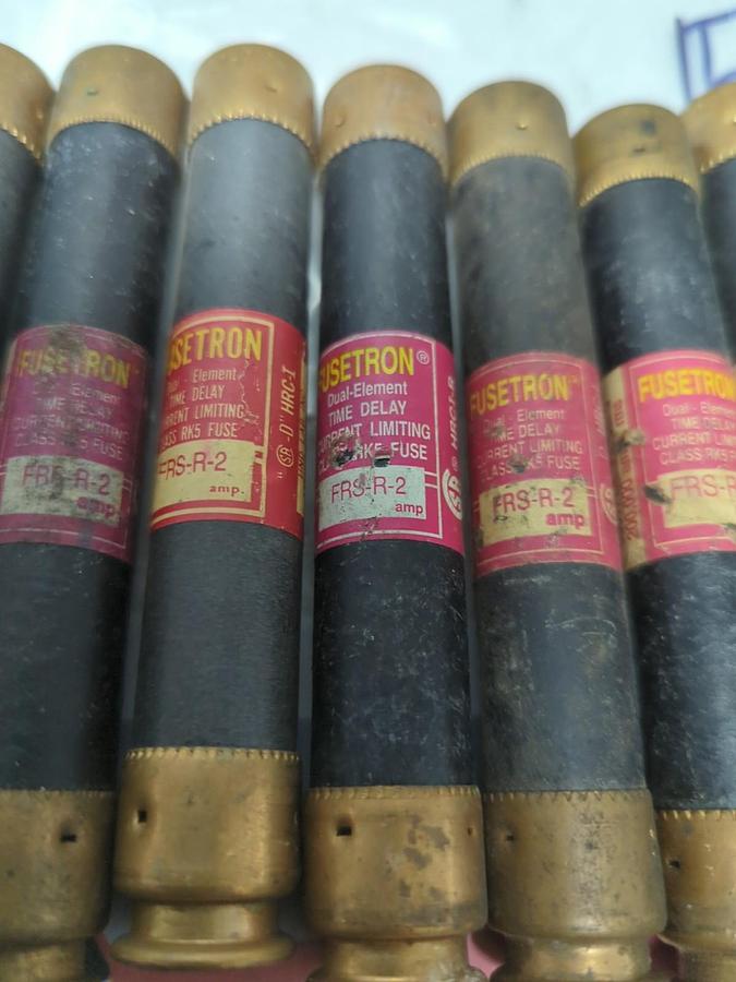 Used COOPER BUSSMANN,FRS-R-2,FUSETRON 2 AMP FUSE LOT OF 15 PRE-OWNED