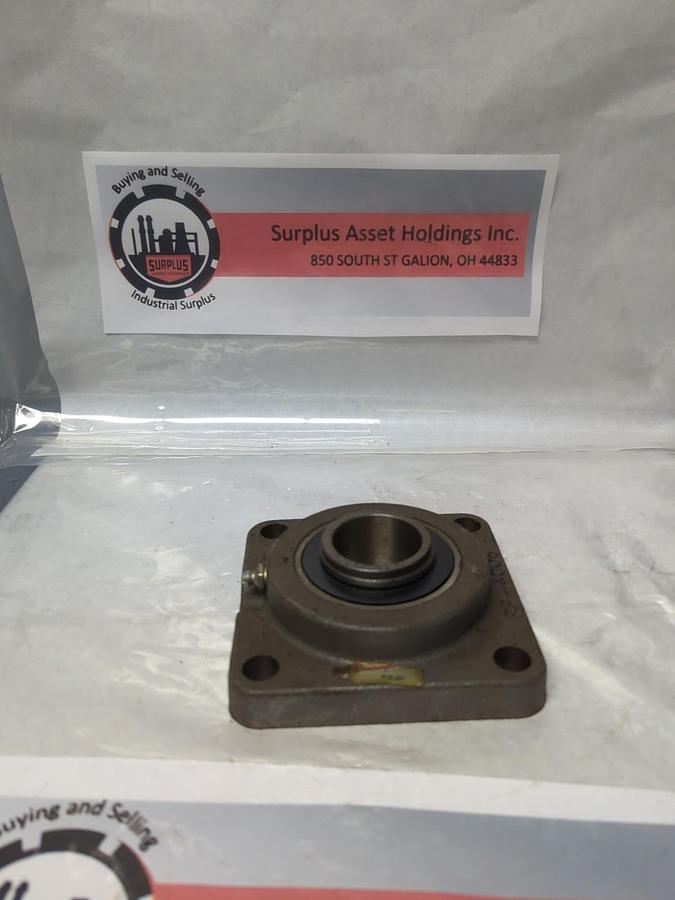 Used BROWNING,VF4E-223,4-BOLT FLANGE BEARING 1-7/16 INCH BORE PRE-OWNED