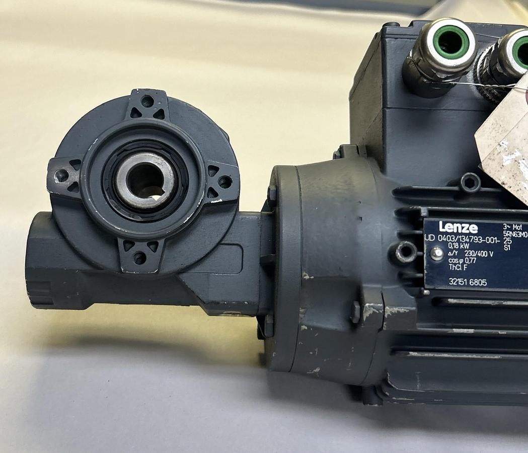 Used LENZE,5RN63M04,MOTOR 230/400V 3PHASE FT 75