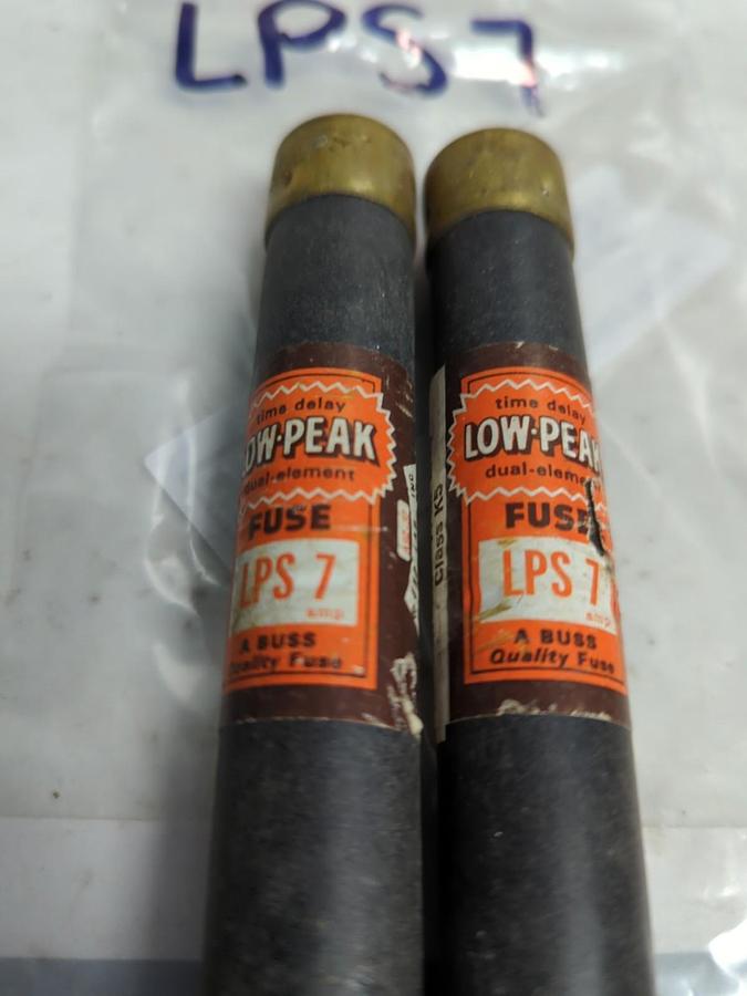 Used COOPER BUSSMANN,LPS-7,LOW-PEAK 7 AMP FUSE LOT OF 2 PRE-OWNED