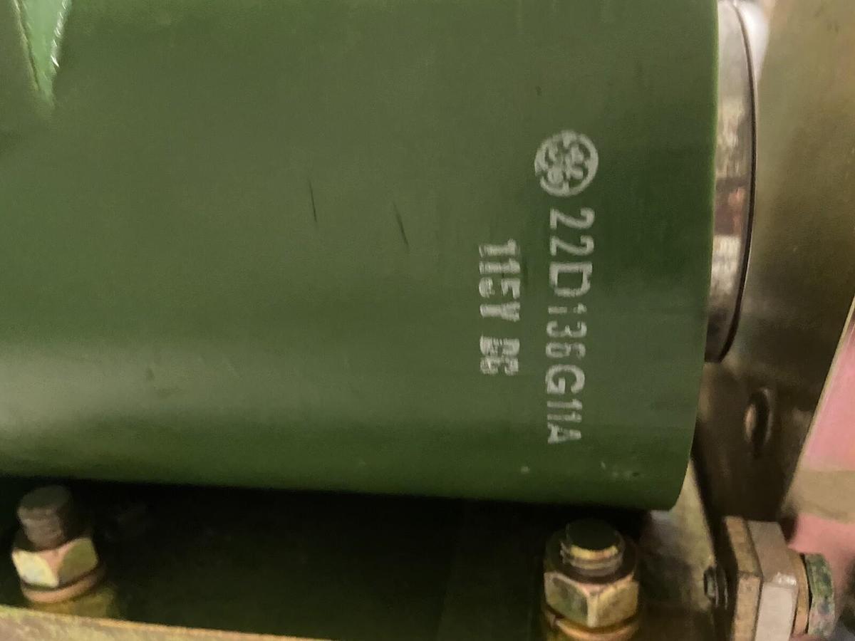 GE General Electric,IC2800-Y106A26K,300A DC Contactor 600V Line 115VDC Coil