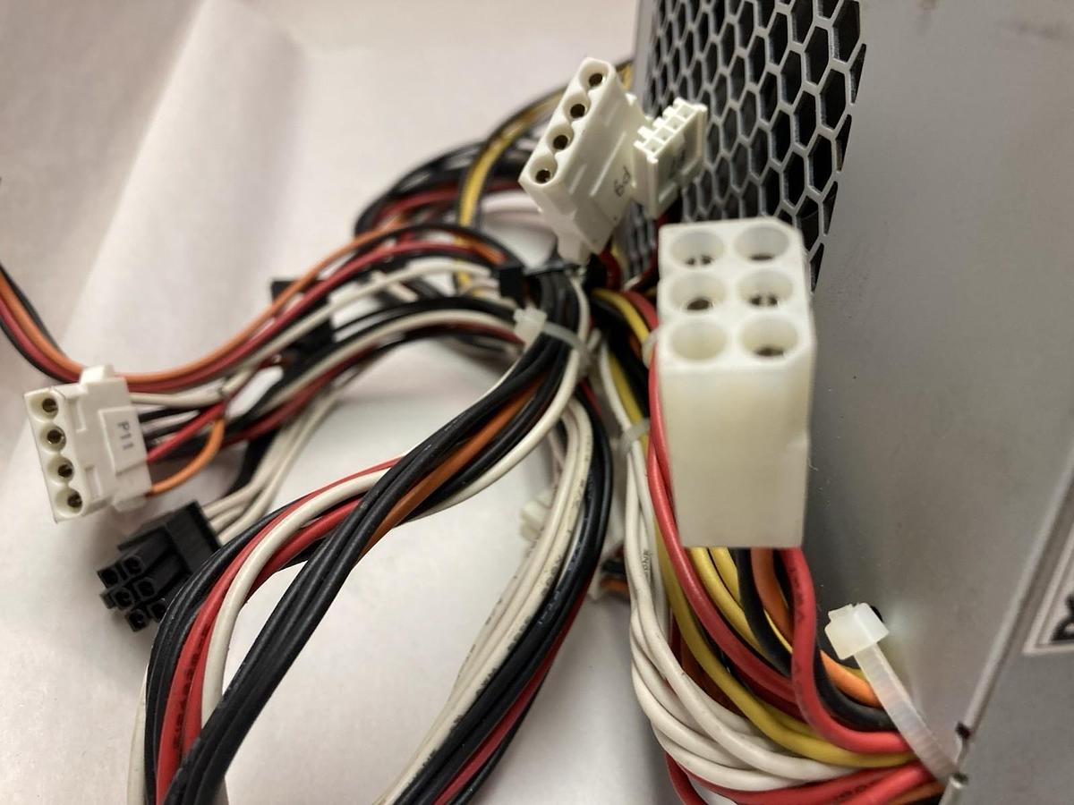 Used Dell,Model L375P-00,Power Supply 100-120V 9.4.5A 50/60Hz