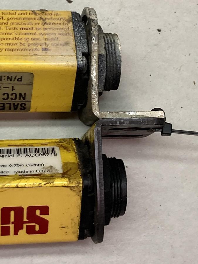 Used STI,MS4324BR Reciever/MS4324BX Transmitter Safety Light Curtain Set