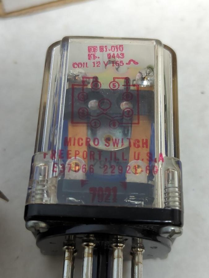 HONEYWELL MICROSWITCH,S2443,GENERAL PURPOSE RELAY 12V 8 PIN LOT OF 8 NOS